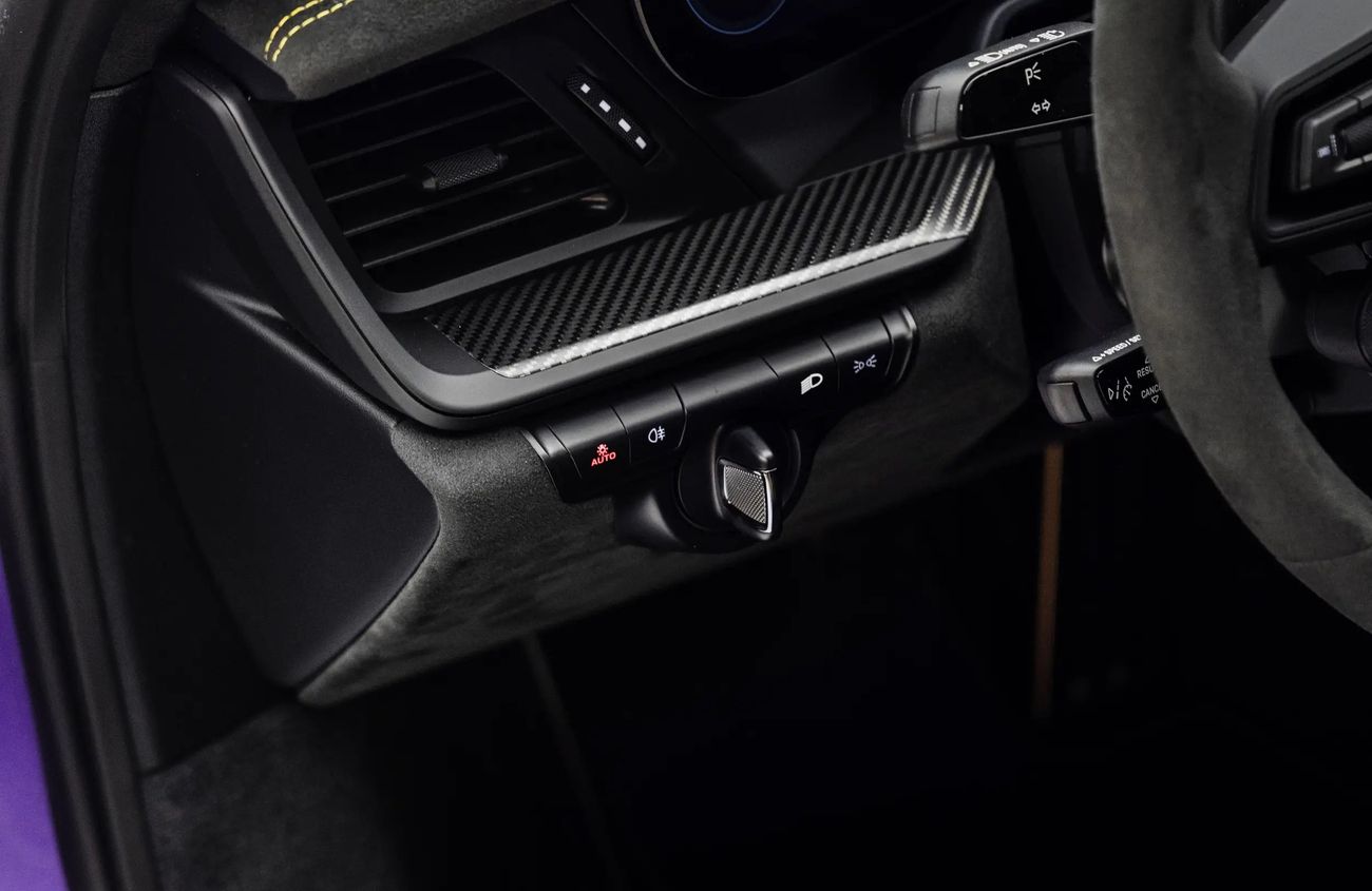 بورش 911 4.0L F-6 Naturally Aspirated Engine