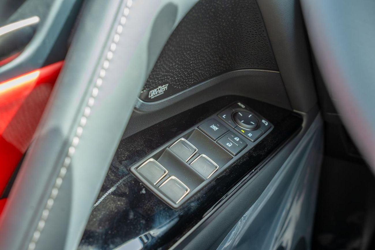 Lexus LX 600 Lexus LX 600 F Sport 2025