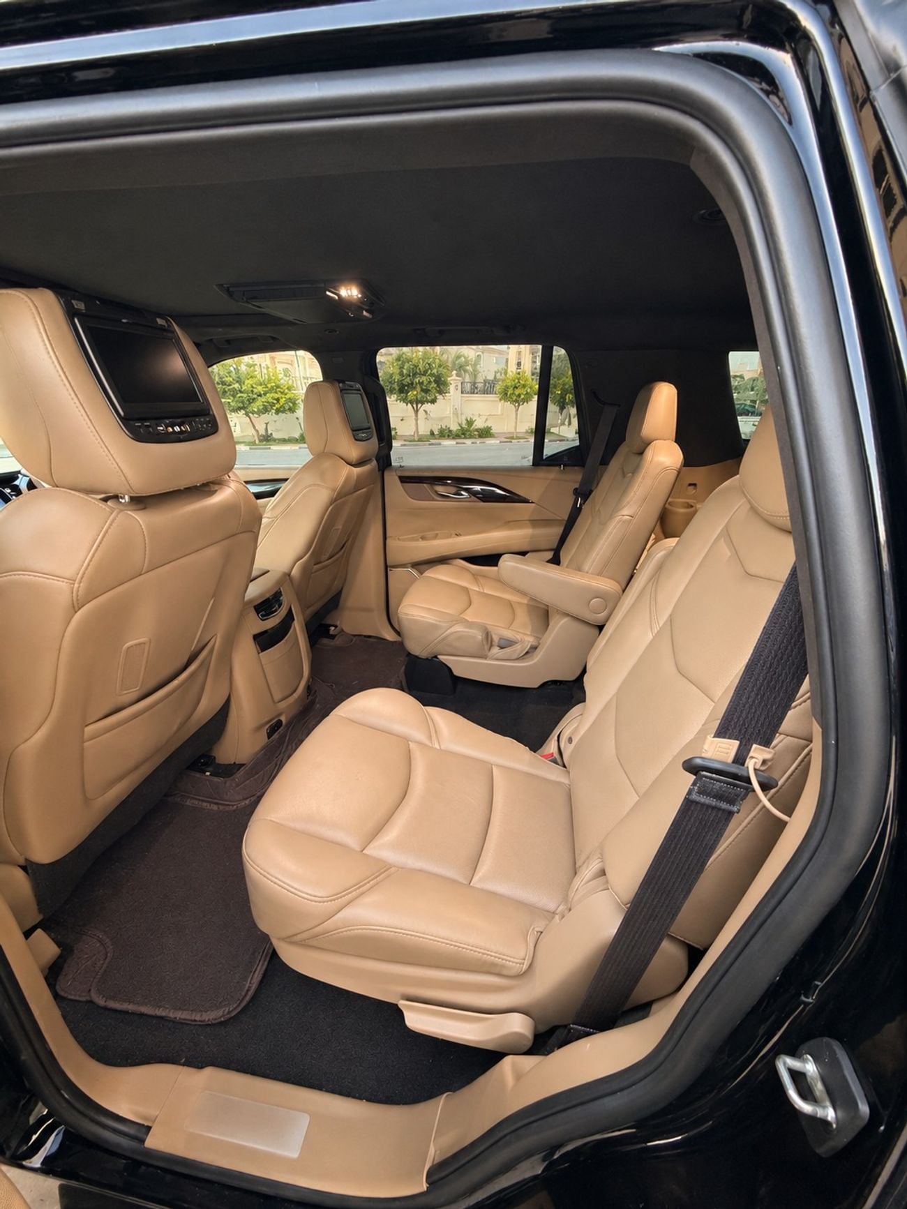 Cadillac Escalade ESV PLATINUM