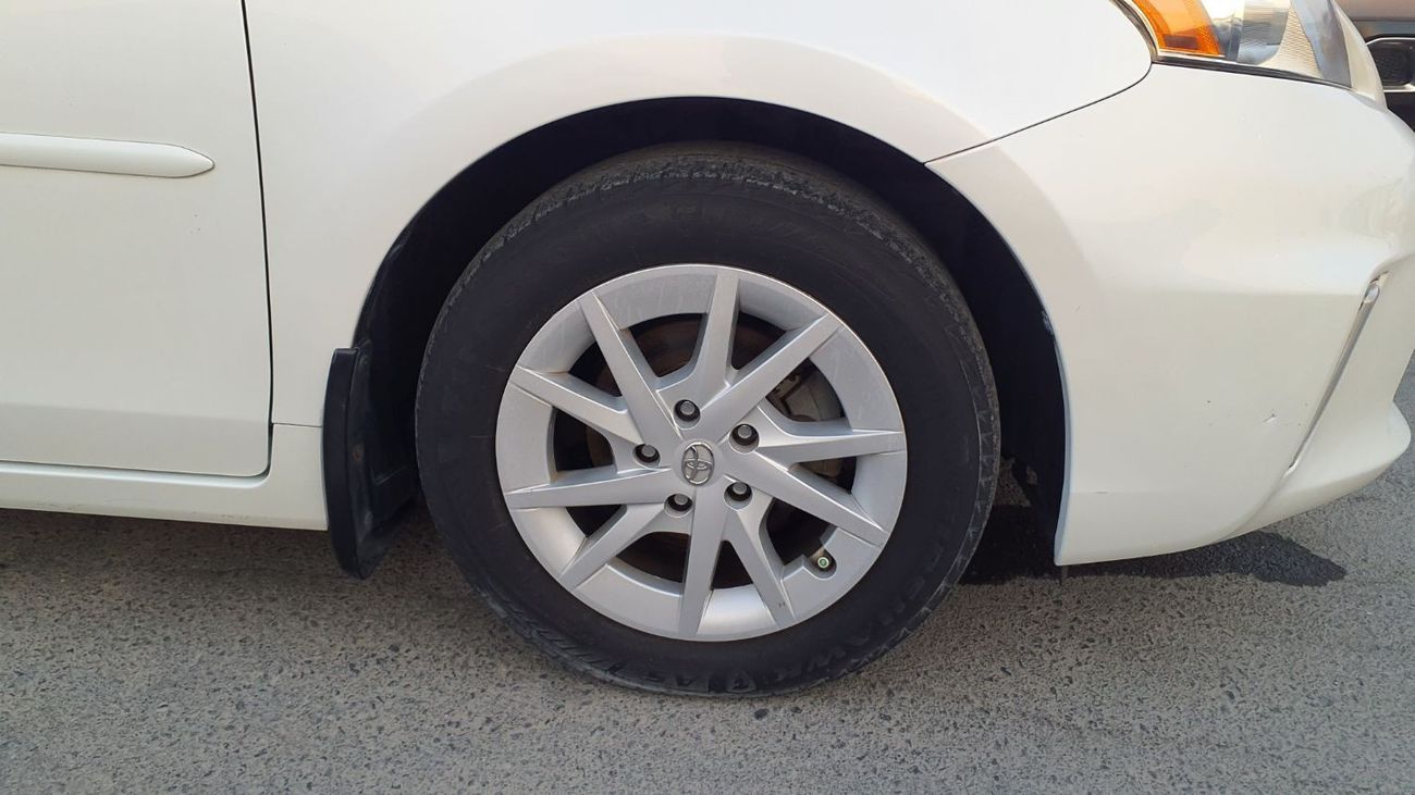 تويوتا برياس Toyota Prius Alpha