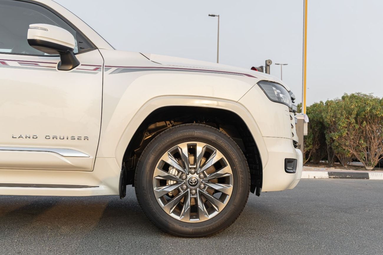 تويوتا لاند كروزر GXR TOYOTA LAND CRUISER LC300 | 2026 | GCC | 4WD | V6 4.0L | Petrol