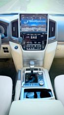 تويوتا لاند كروزر 