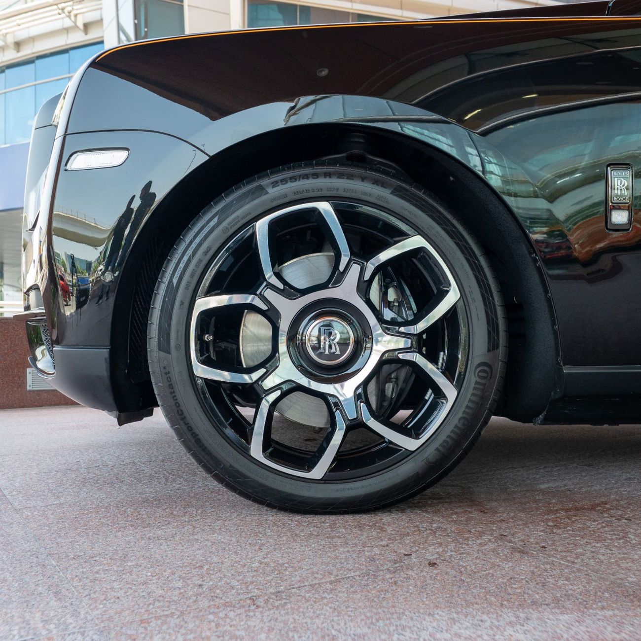 رولز رويس كولينان 2024 ROLLS ROYCE CULLINAN BLACK BADGE DONE ONLY 6000KM