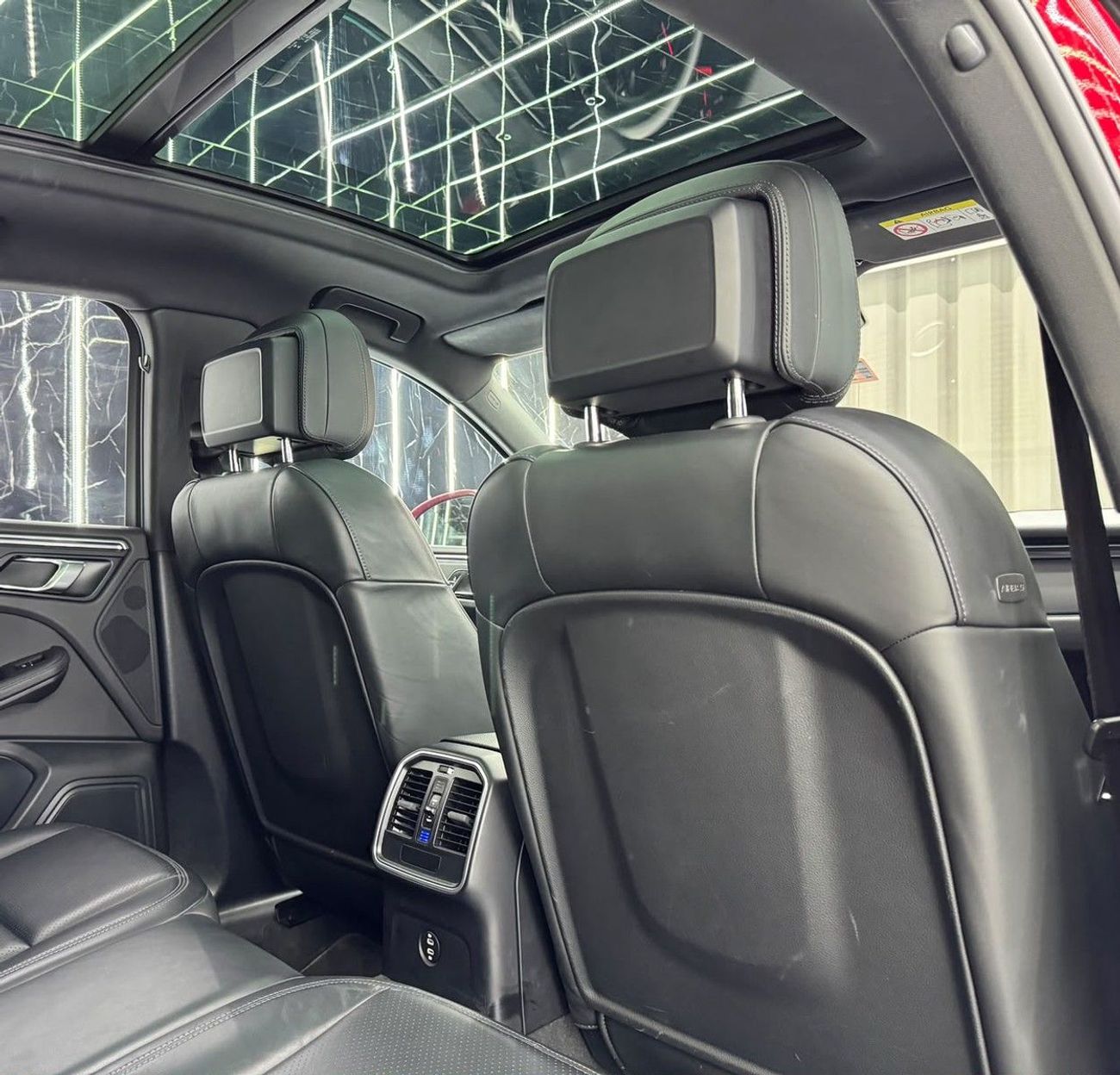 Porsche Macan STANDARD, миниатюра 22