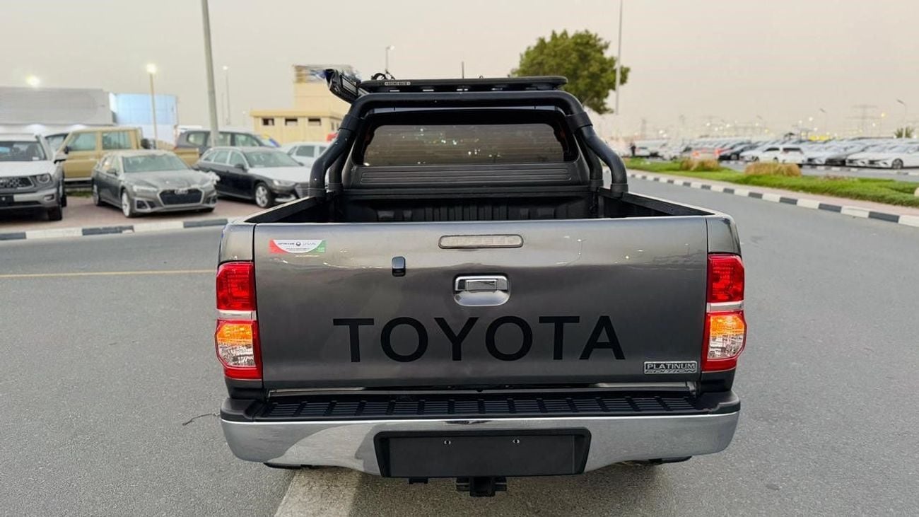 تويوتا هيلوكس 2015 | 3.0 DIESEL ENGINE | MT | RHD | BULL BAR WITH LED LIGHTS | ROOF RACK WITH SIDE AWNING CAMPING