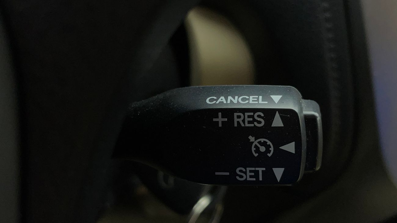 تويوتا يارس SE 1.5 | بدون دفعة مقدمة | اختبار قيادة مجاني للمنزل