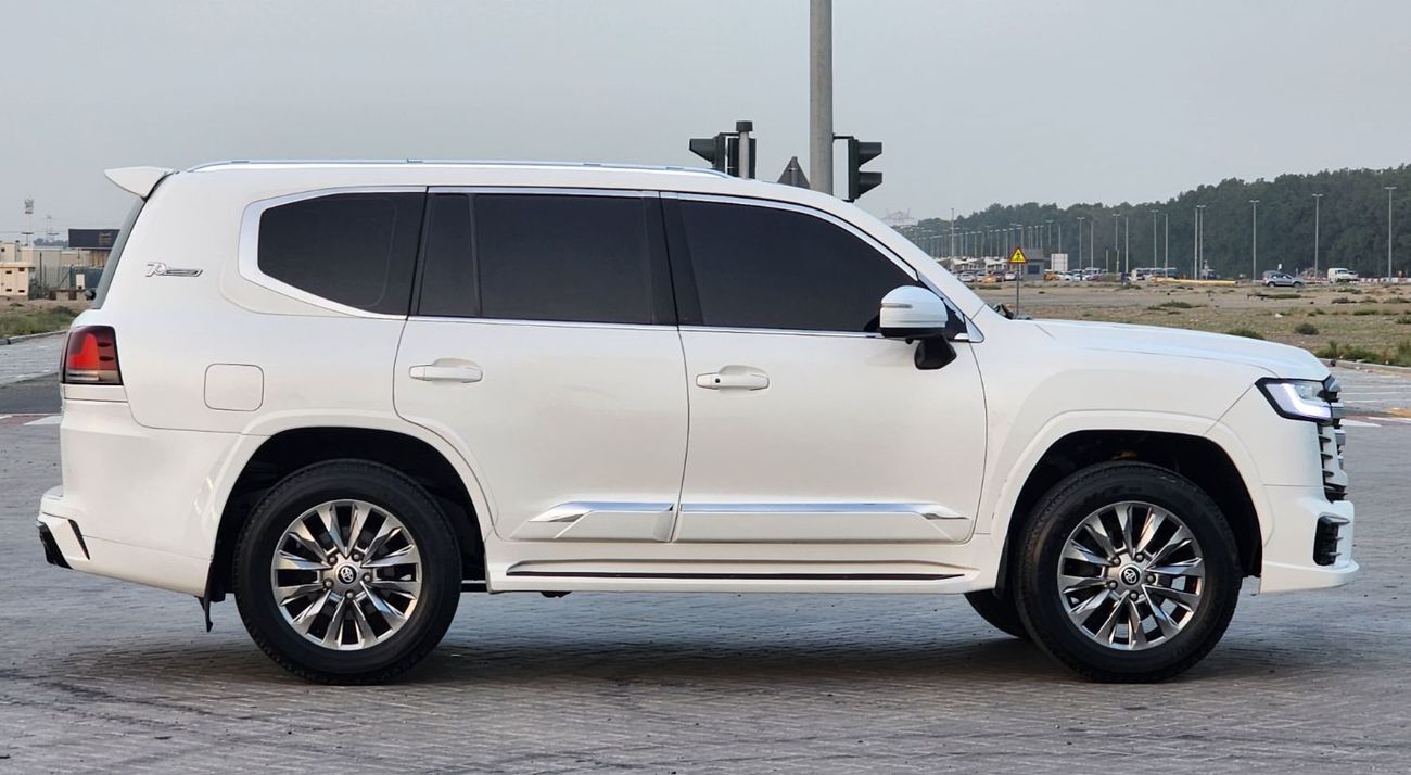 تويوتا لاند كروزر GX.R V6 upgrade 2024