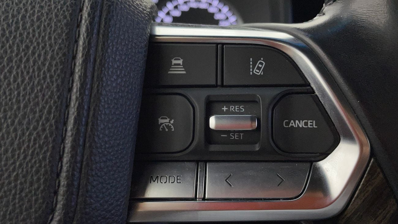 تويوتا لاند كروزر VXR 3.5 | بدون دفعة مقدمة | اختبار القيادة في المنزل