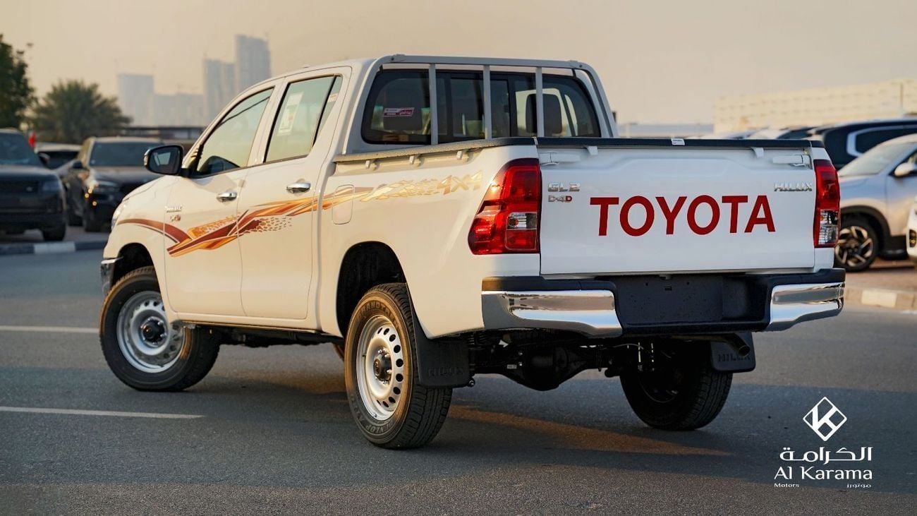 تويوتا هيلوكس 2.4L GL2 - D-4D | 4x4 Manual Transmission | Bed Liner | 6 Seater | GCC Specs | Zero KM