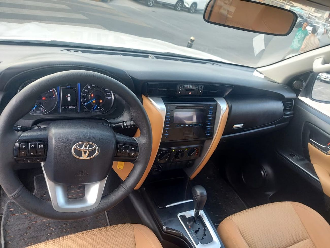 Toyota Fortuner 2.4L 4WD DIESEL AUTOMATIC TRANSMISSION
