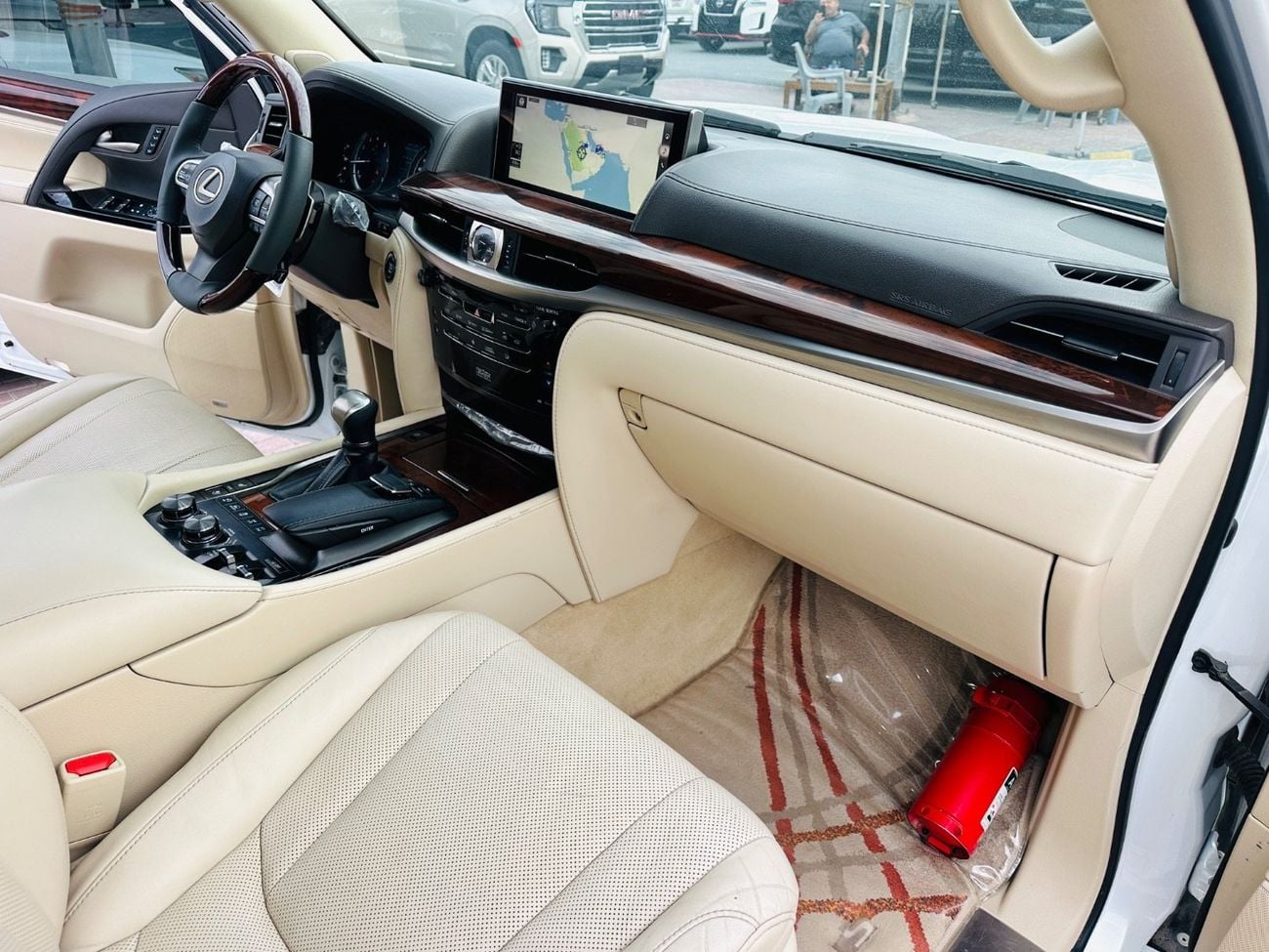 لكزس LX 570