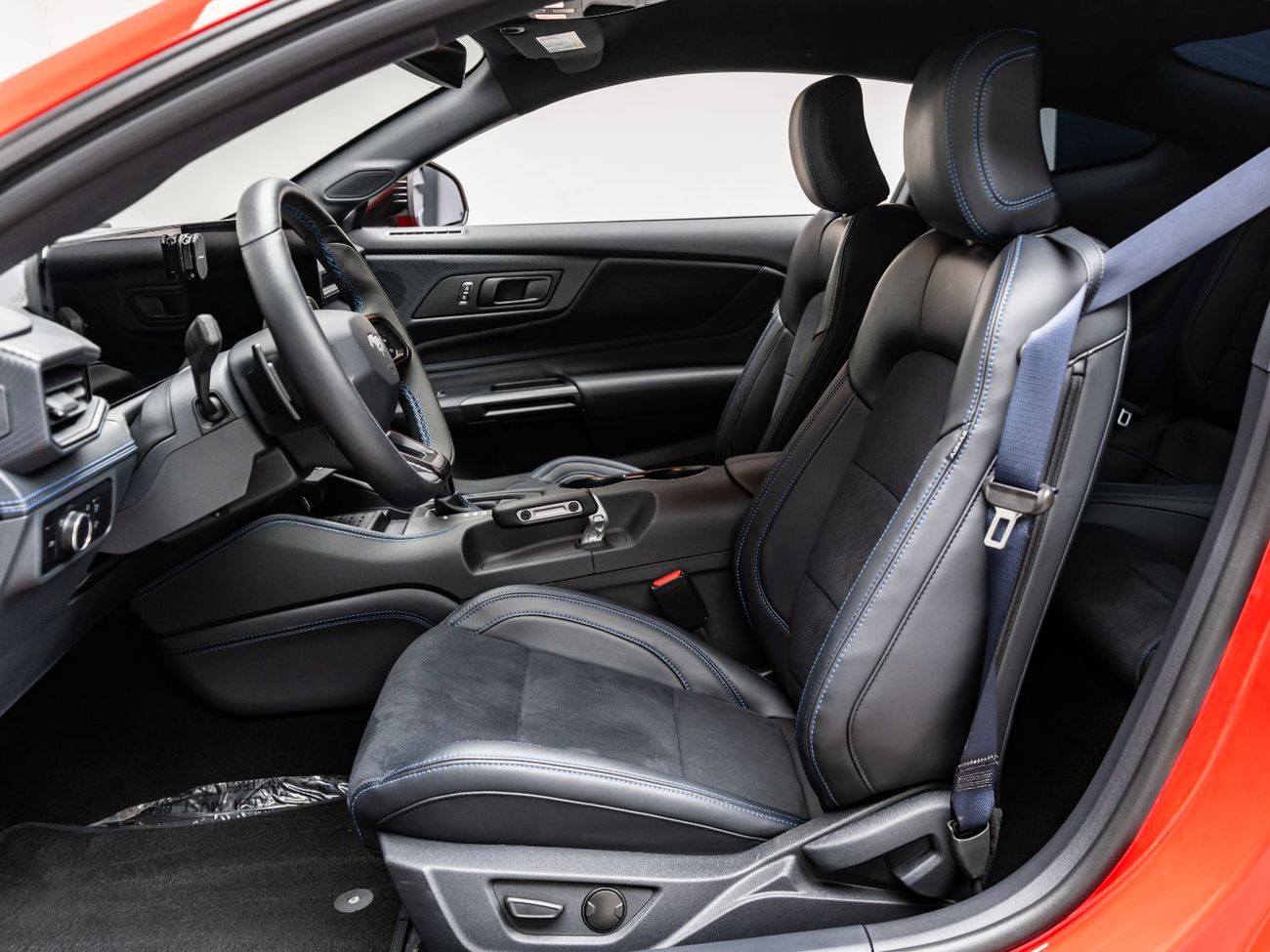 Ford Mustang DARK HORSE 5.0 (500HP) A/T 2024 Ford Mustang Dark Horse, 2029 Ford Warranty + Service Contract, Low 