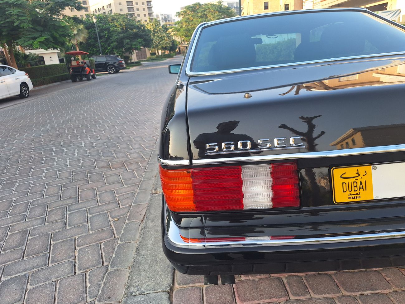 Mercedes-Benz 560 SEC