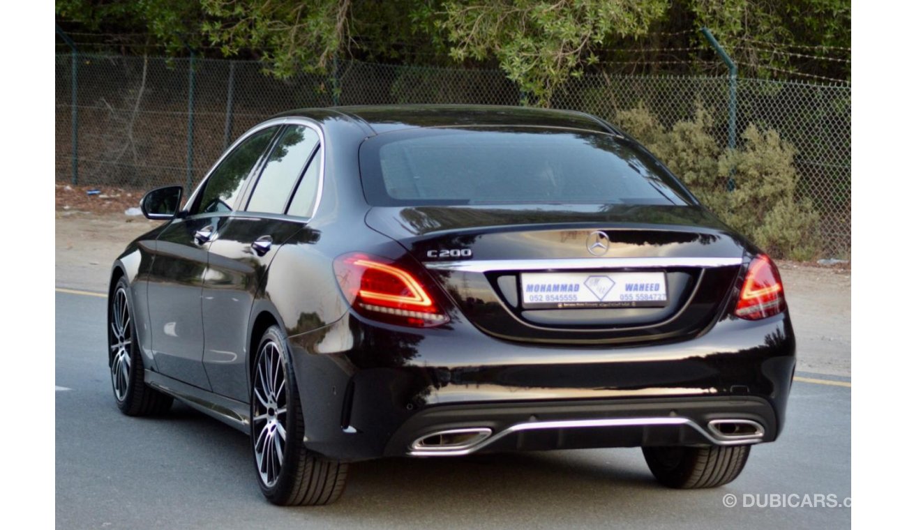 Mercedes-Benz C200 GCC / FULL OPTIONS / UNDER WARRANTY FROM AGENCY