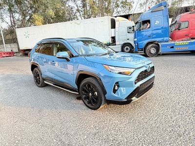 Toyota RAV4 SE Edition Hybird