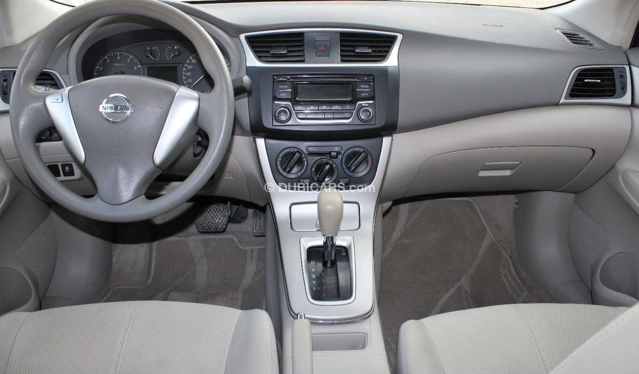 نيسان سنترا نيسان سنترا 2017 خليجي بحالة ممتازة بدون حوادث نظيفه جدا من الداخل والخارج