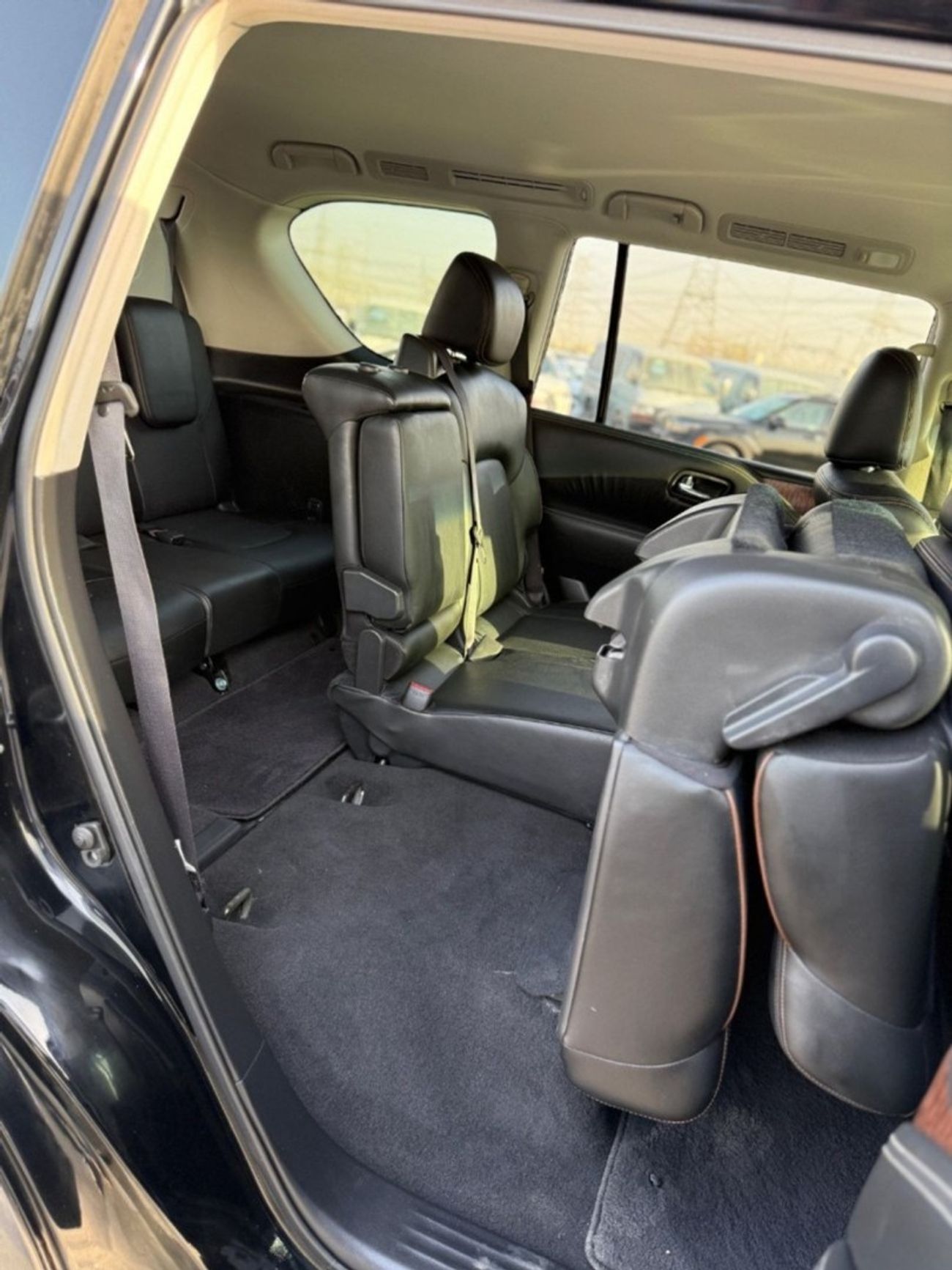 Nissan Armada SL 4WD