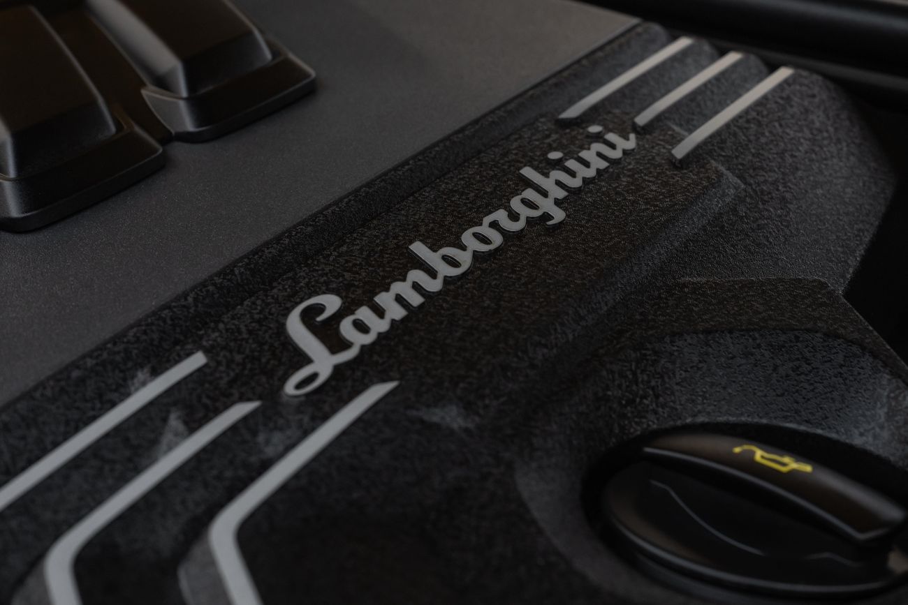 لامبورغيني اوروس Urus  | 15,667 P.M | 0% Downpayment | WARRANTY