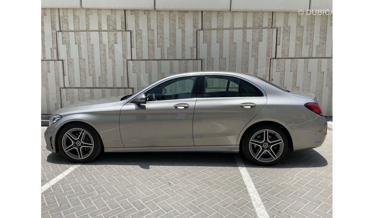 مرسيدس بنز C200 C200 2.0L | GCC | EXCELLENT CONDITION | FREE 2 YEAR WARRANTY | FREE REGISTRATION | 1 YEAR FREE INSUR