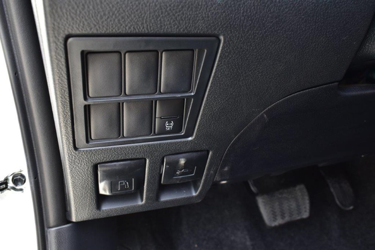 تويوتا هيلوكس 2025 MODEL TOYOTA HILUX DOUBLE CAB GLS-G 2.7L 4X2 AUTOMATIC