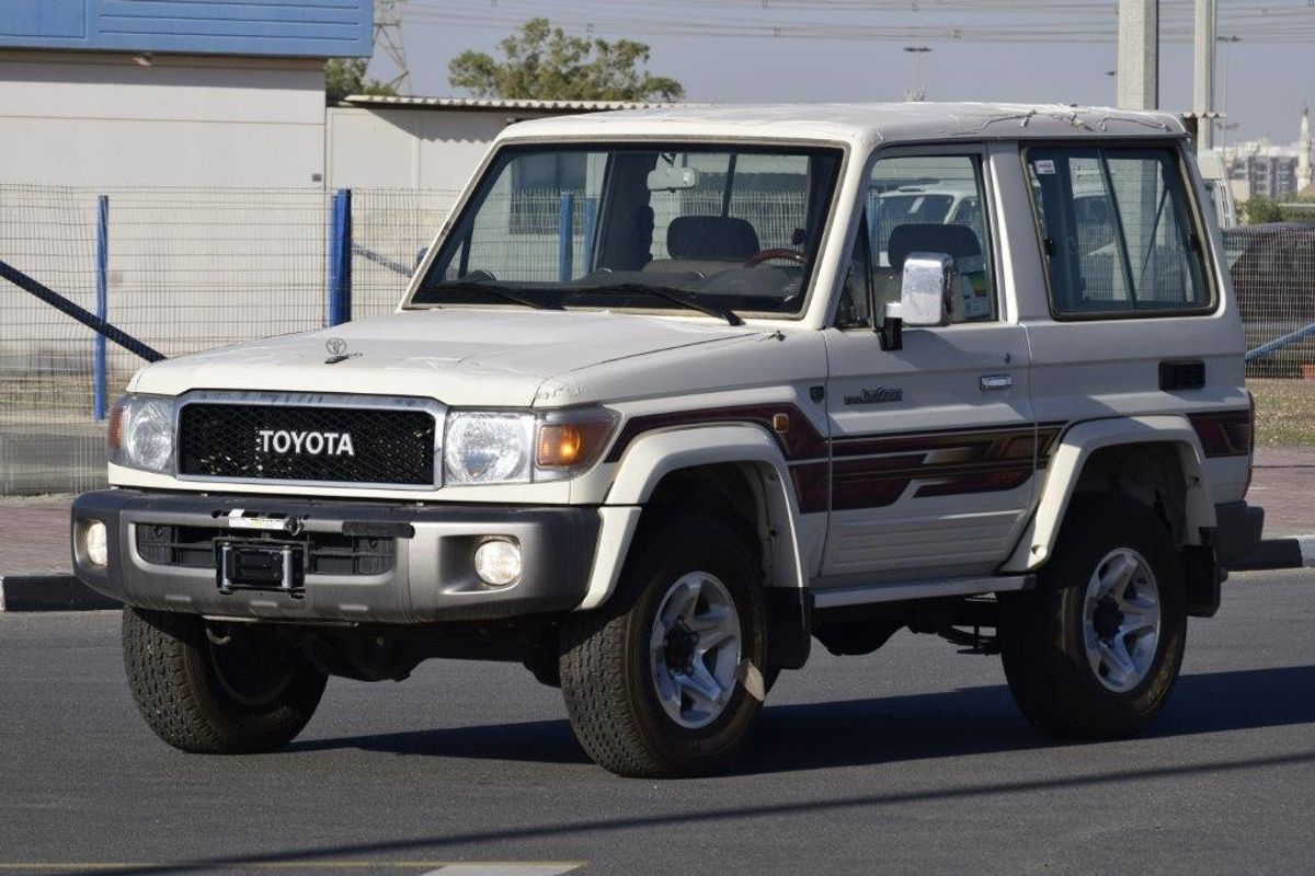 Toyota land cruiser 71