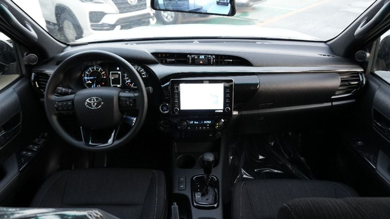 تويوتا هيلوكس Adventure 4.0L