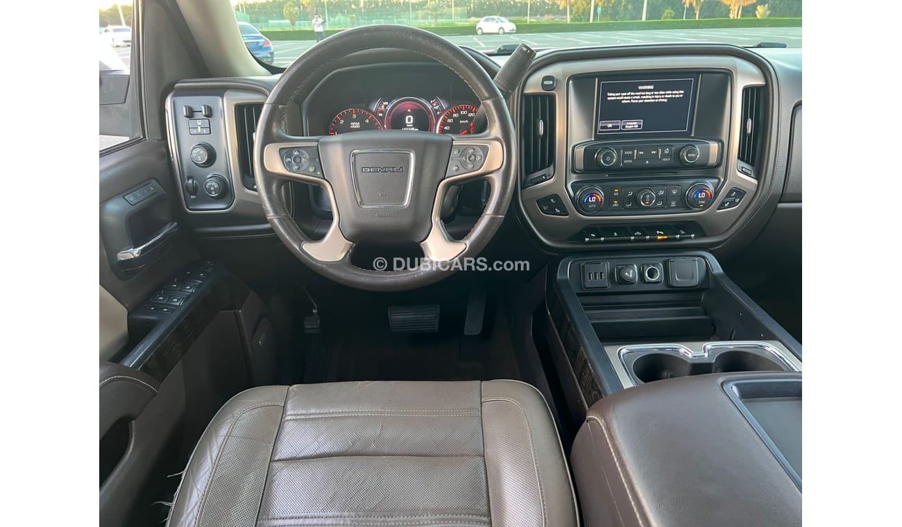 GMC Sierra 1500 Denali Sierra Denali 2015 GCC V8 Perfect condition