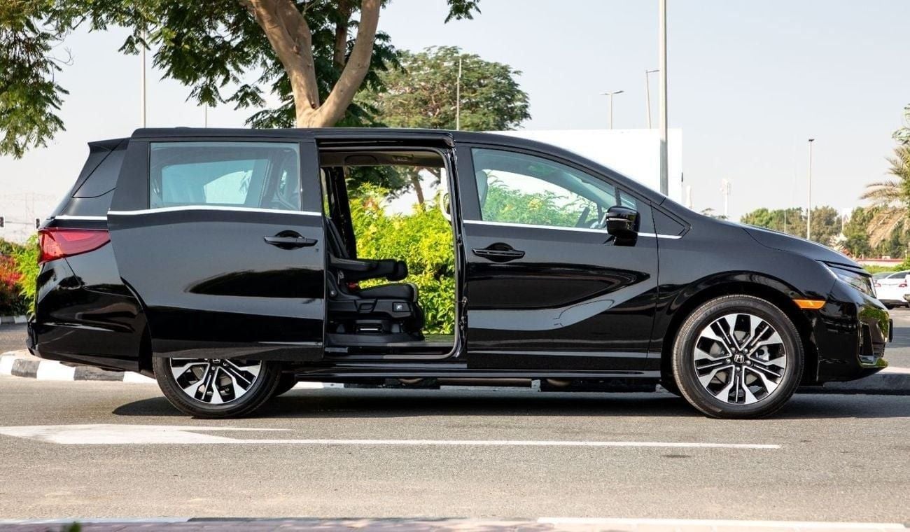 هوندا أوديسي Touring GCC/2025/3 years warranty. For Local Registration +10%