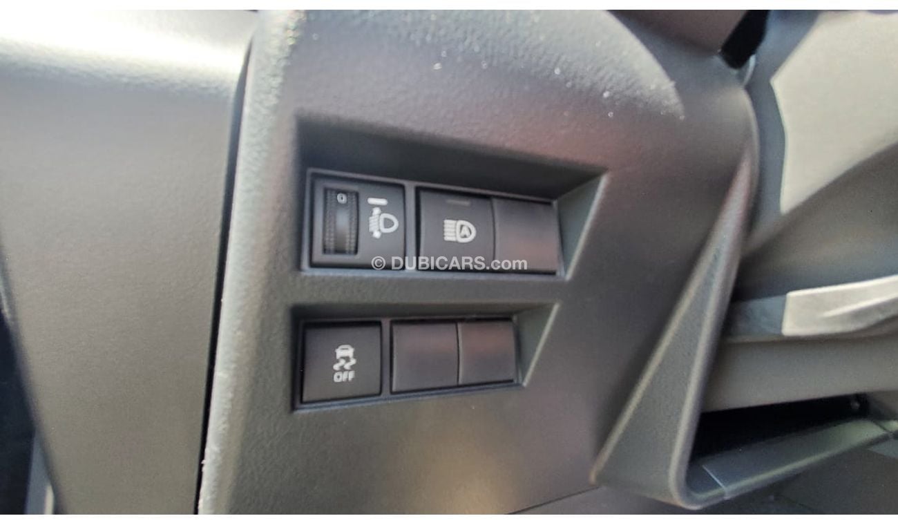 Toyota Land Cruiser 7 Seater 4.0L A/T 2022 YM