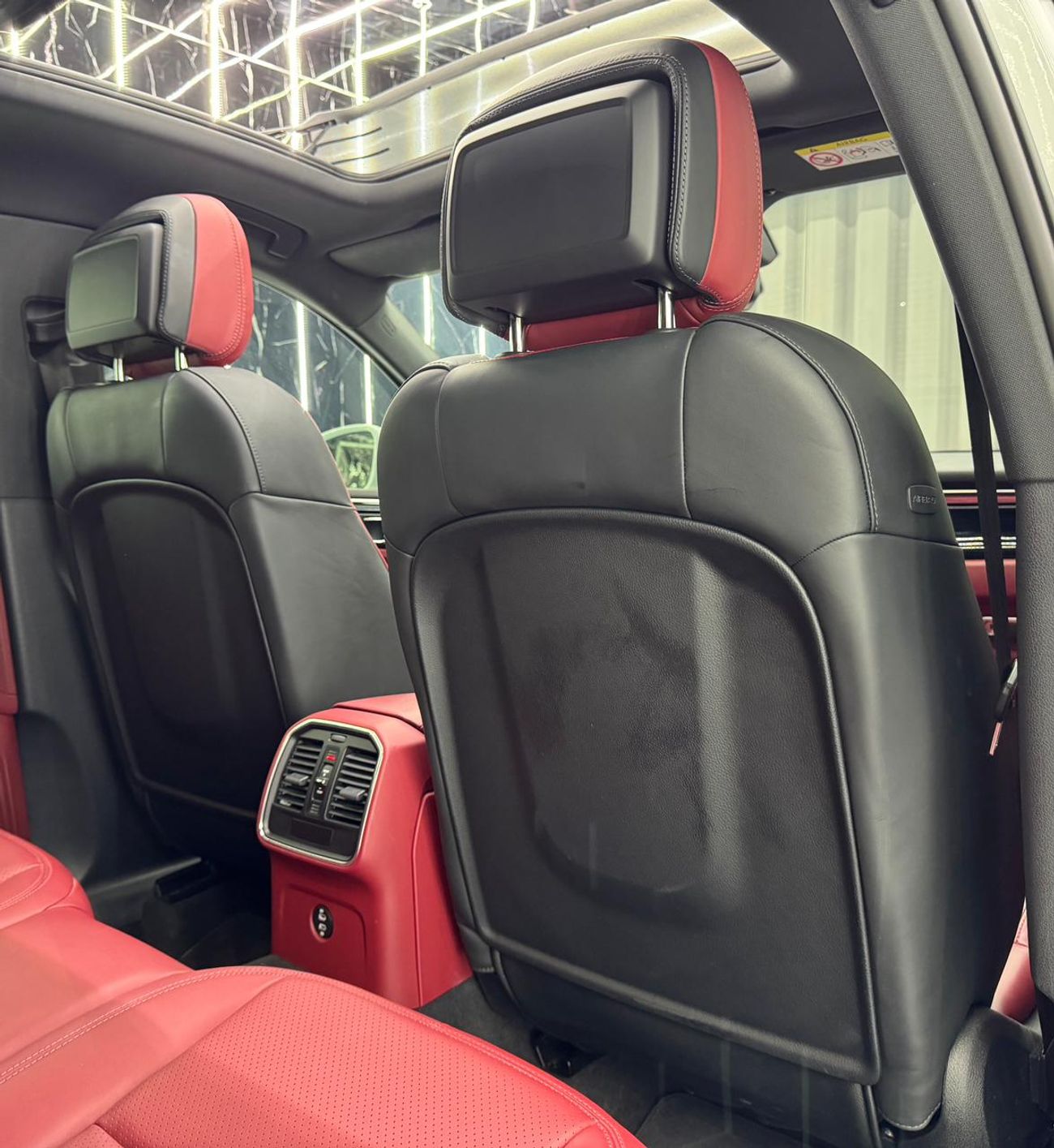 Porsche Macan S 2.9L (375 HP)