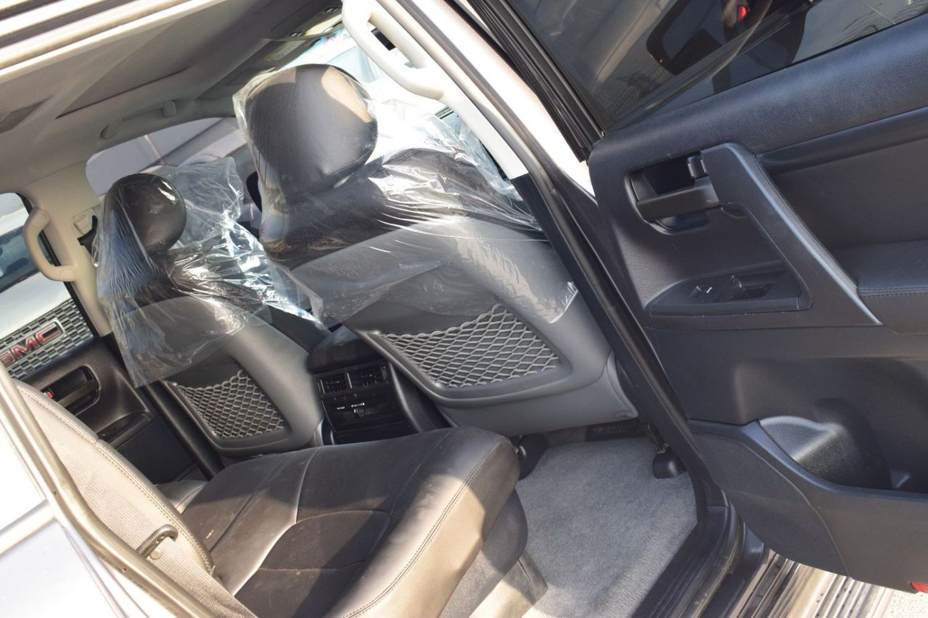 Toyota Land Cruiser GXR GT 4.6L 4WD 2015 TOYOTA LAND CRUISER GXL V8