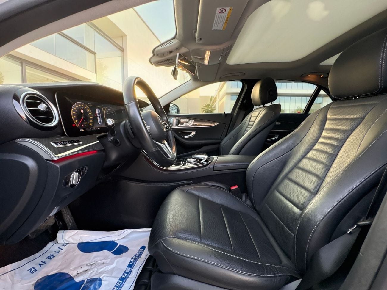 Mercedes-Benz E300 Premium + 2.0L AED 1,900 P.M | 0% DOWN PAYMENT | MERCEDES-BENZ E300 AMG | 2.0L V4 | 2020