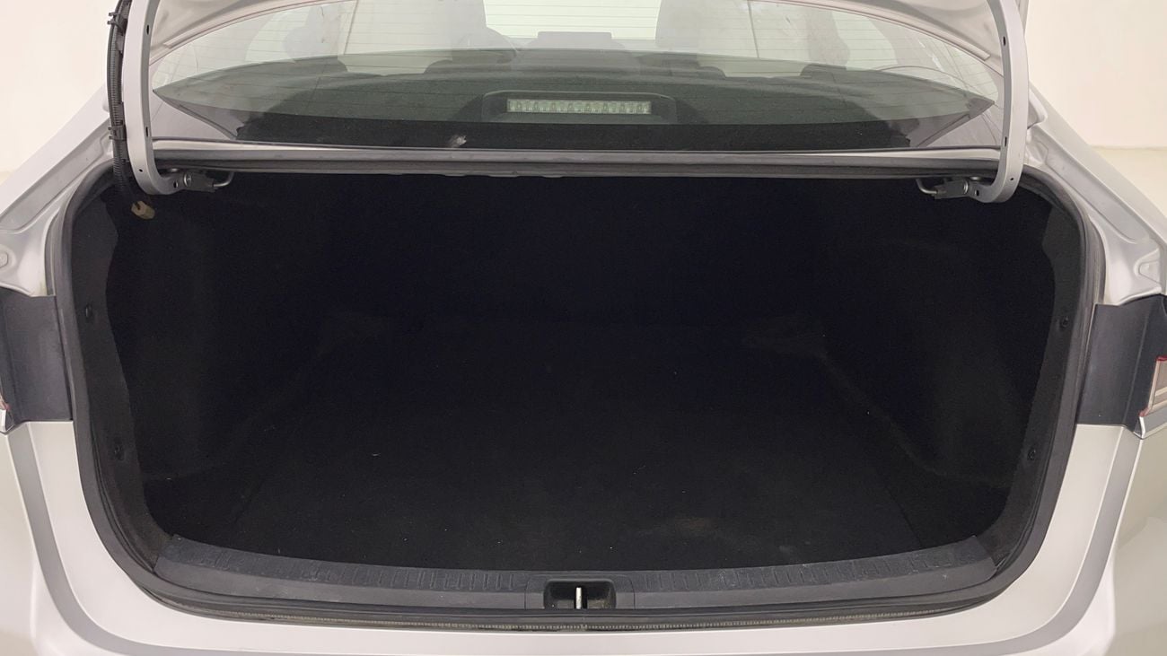 تويوتا كورولا XLI 1.6 | بدون دفعة مقدمة | اختبار القيادة في المنزل