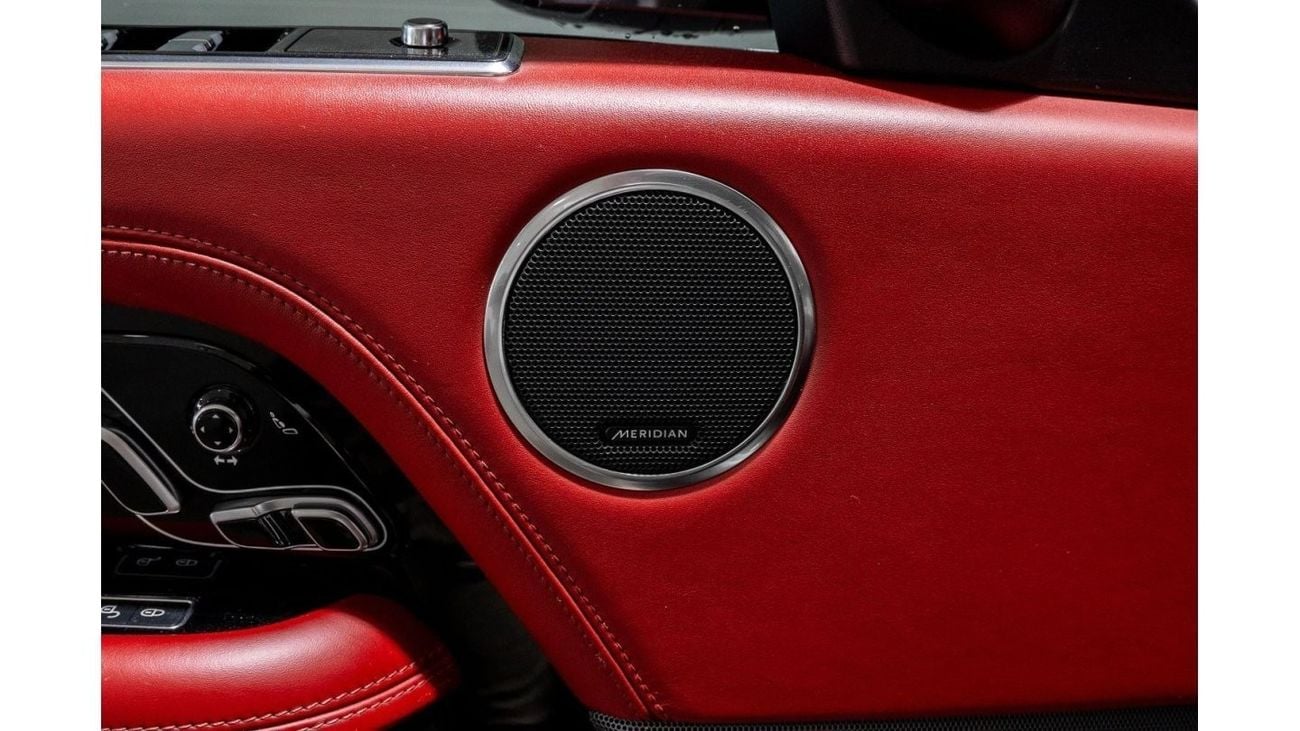 Land Rover Range Rover 2019 Range Rover Vogue SE / 5.0L V8 Supercharged / Full Service History