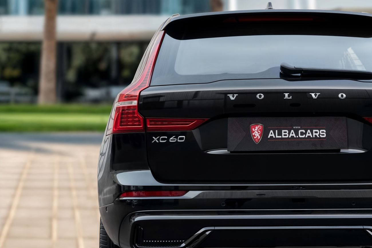 فولفو XC 60 B5 Ultimate Dark XC60 B5 Ultimate Dark | 2,350 P.M | 0% Downpayment | 2028 WARRANTY!