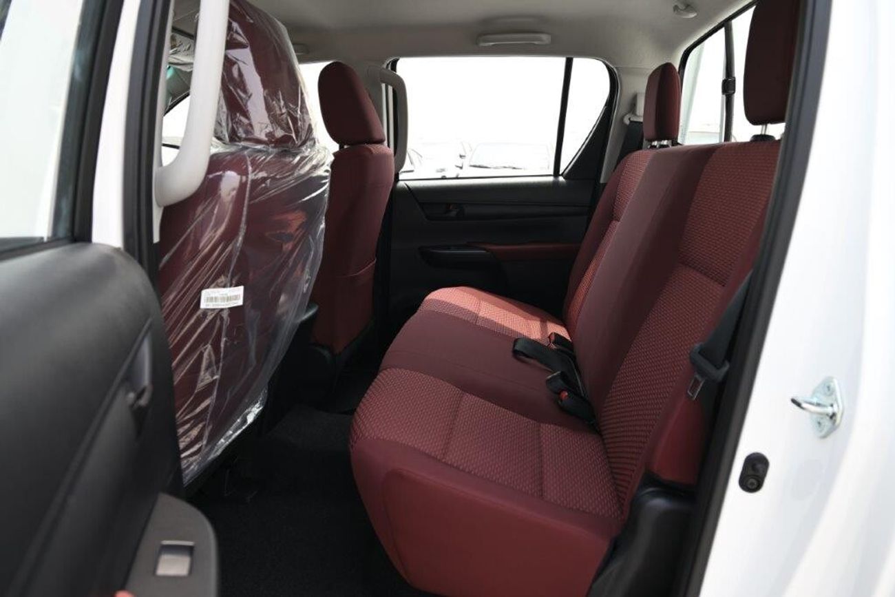 Toyota Hilux Double Cabin DLX-G 2.7L 4WD Automatic