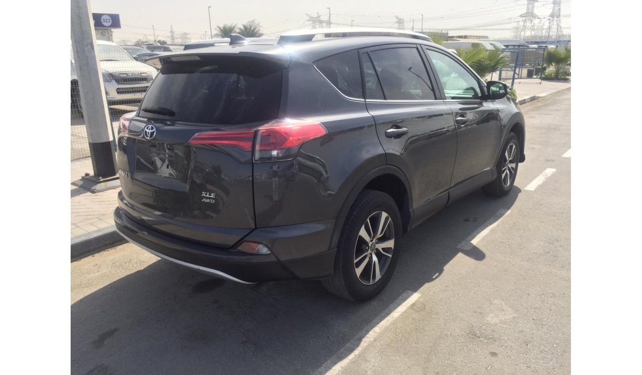 تويوتا راف ٤ TOYOTA RAV4