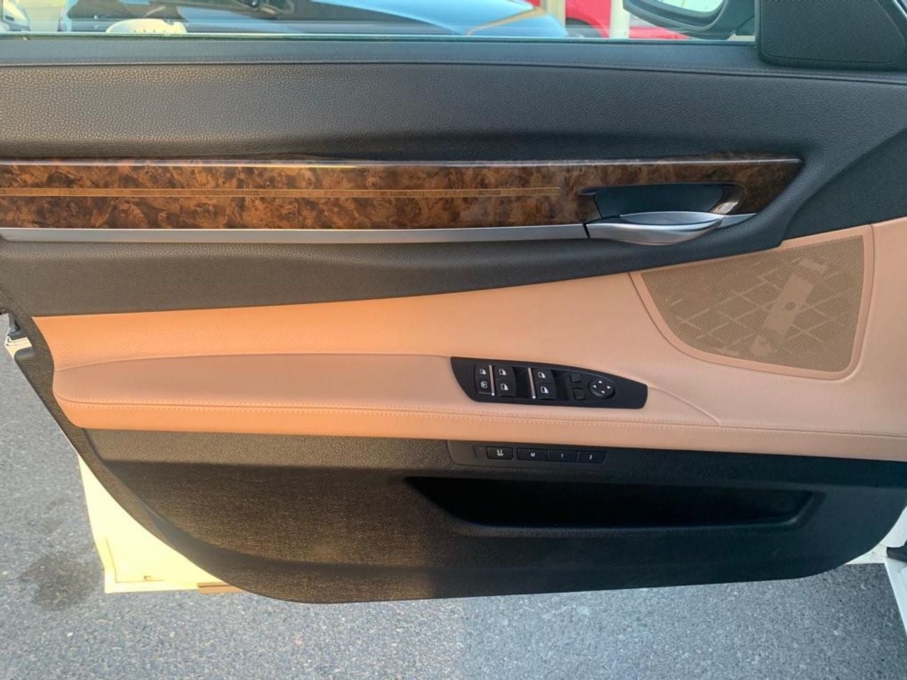 BMW 750Li Exclusive BMW 750 Li_TWIN POWER TERBO _GCC_2015_Excellent Condition _Full option