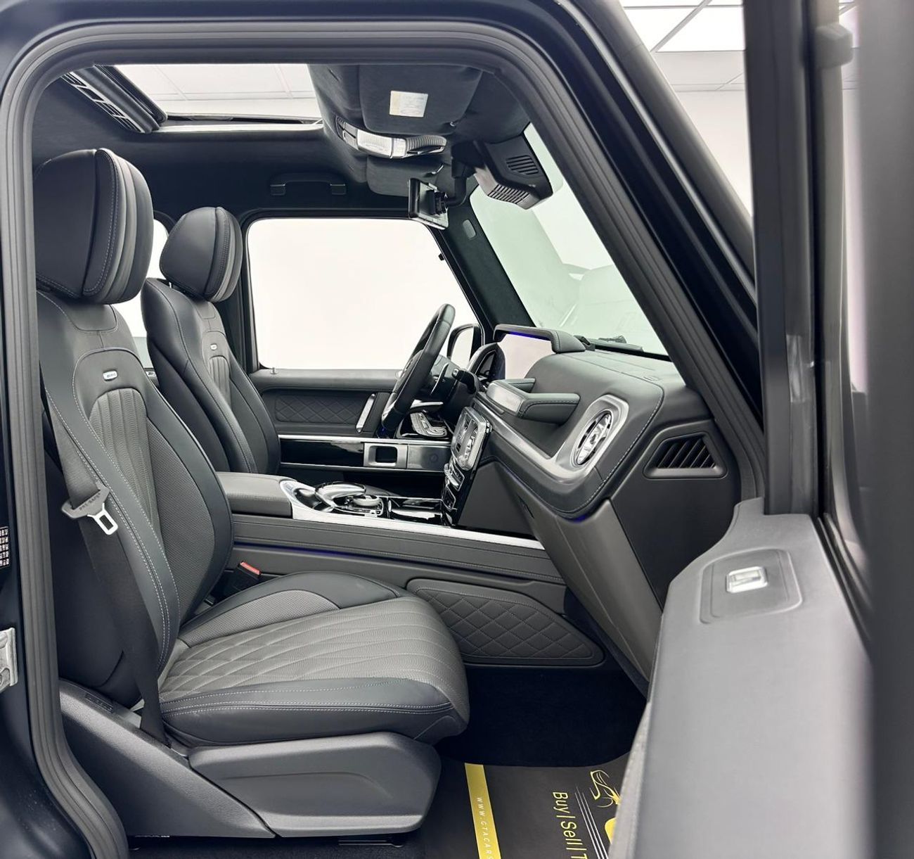 مرسيدس بنز G 63 AMG 2023 Mercedes Benz G63 AMG Night Package, 1 Year Unlimited Km Warranty, Full Service History