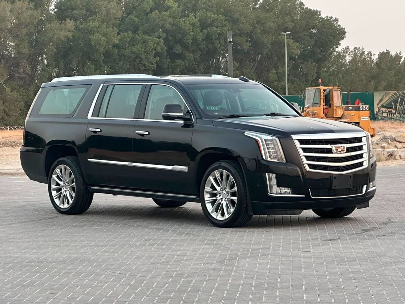 Cadillac Escalade Iq