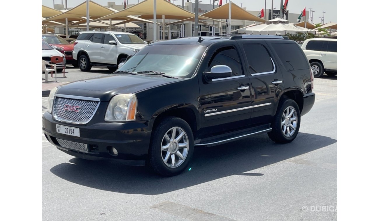 GMC Yukon GMC Yukon Denali