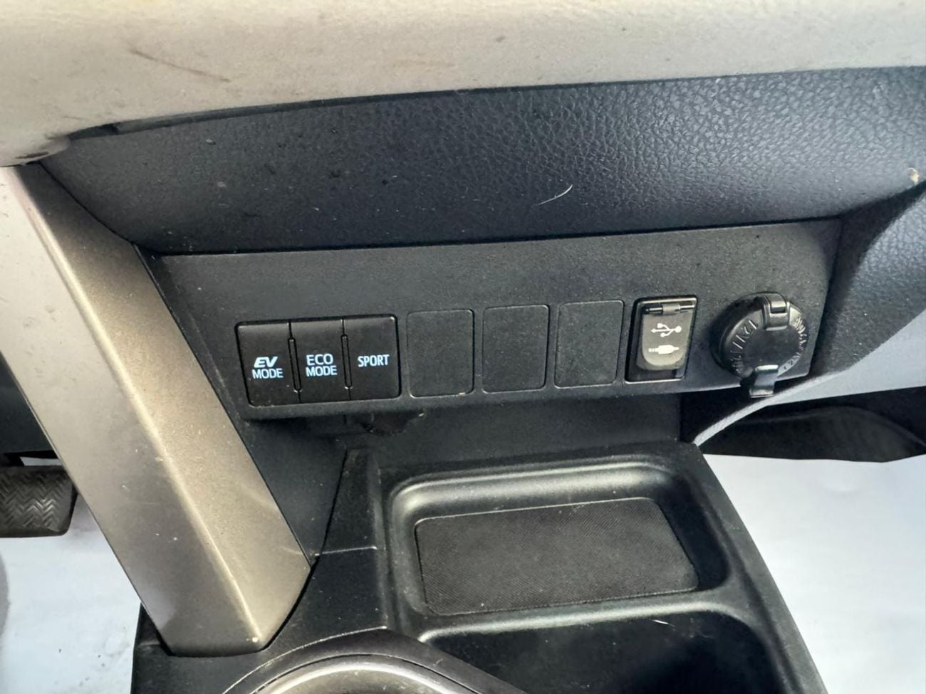 Toyota RAV4 Toyota Rav4 2018 Hybrid