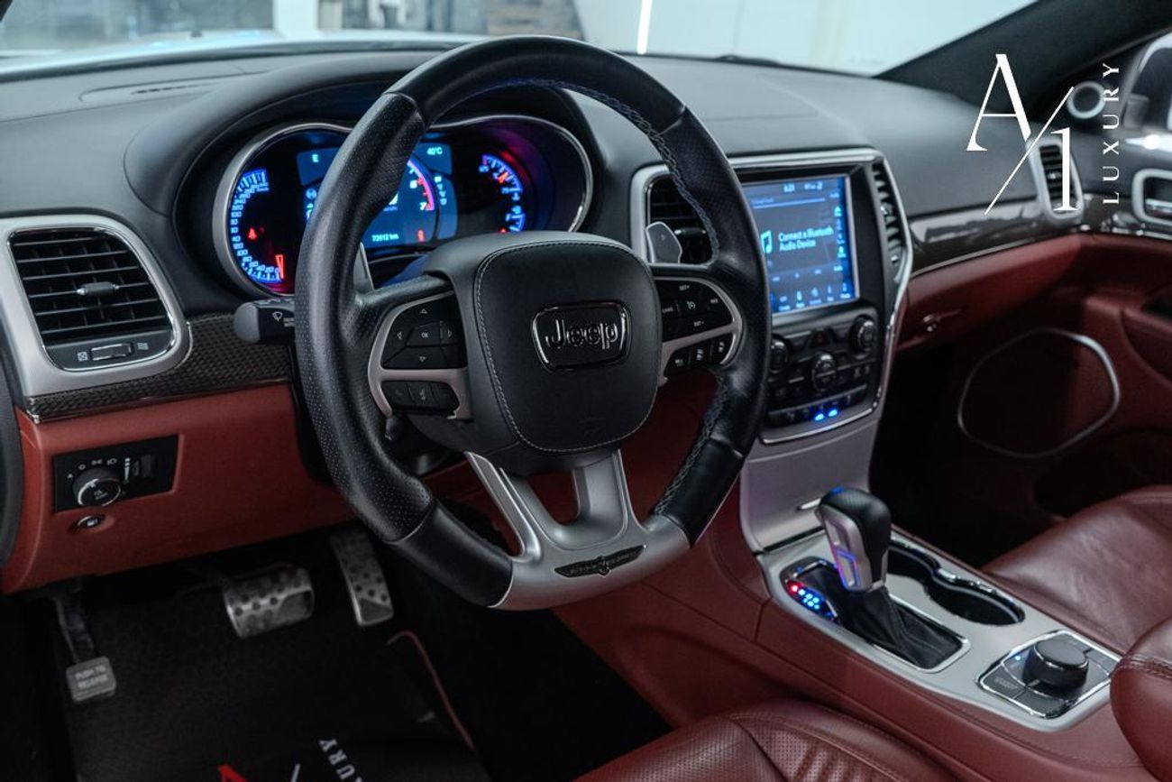 جيب جراند شيروكي Trackhawk 6.2L 2018 Jeep Grand Cherokee SC, Warranty, Full Jeep Service History, 707HP, GCC