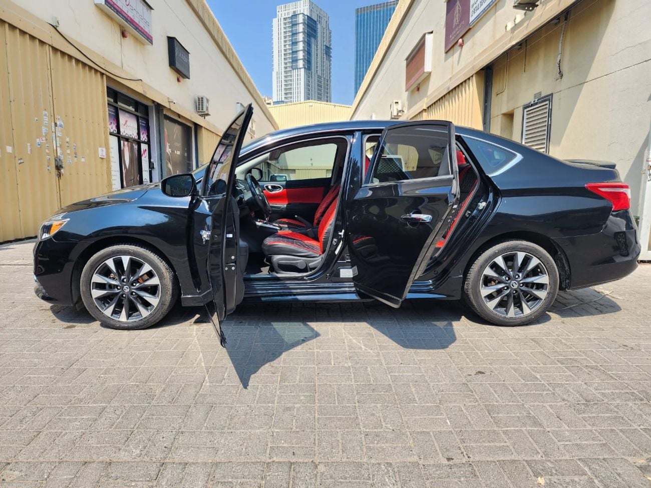 نيسان سنترا SR