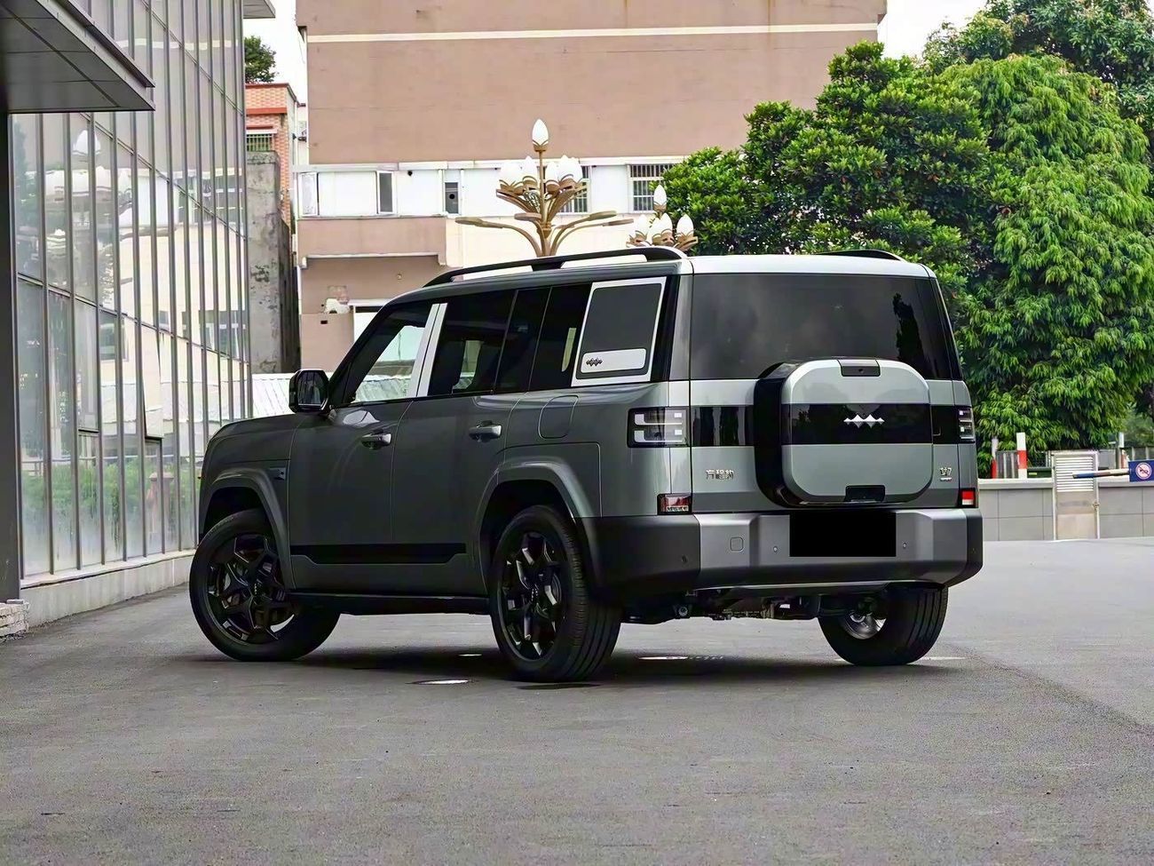 بي واي دي ليوبارد تيتانيوم 7 DM-i 190KM 4WD ULTRA EDITION | SMART DRIVING | 2025 | For Local Registration +10%