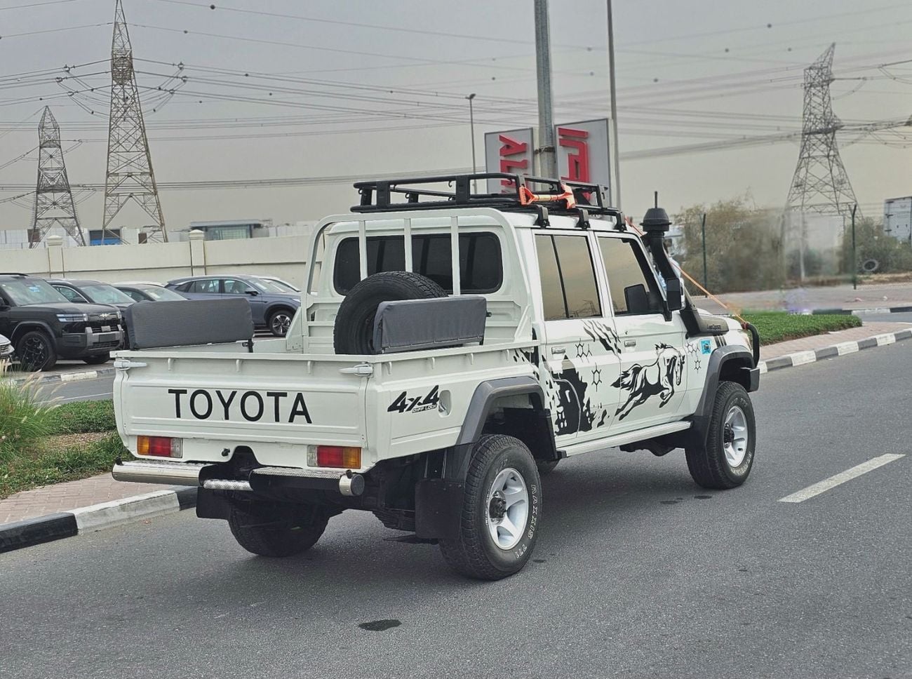 Toyota Land Cruiser Pick Up Double Cabin-RHD-4.5L-Diesel-Manual-4WD-8 Cylinders-5 Seats-4 Doors