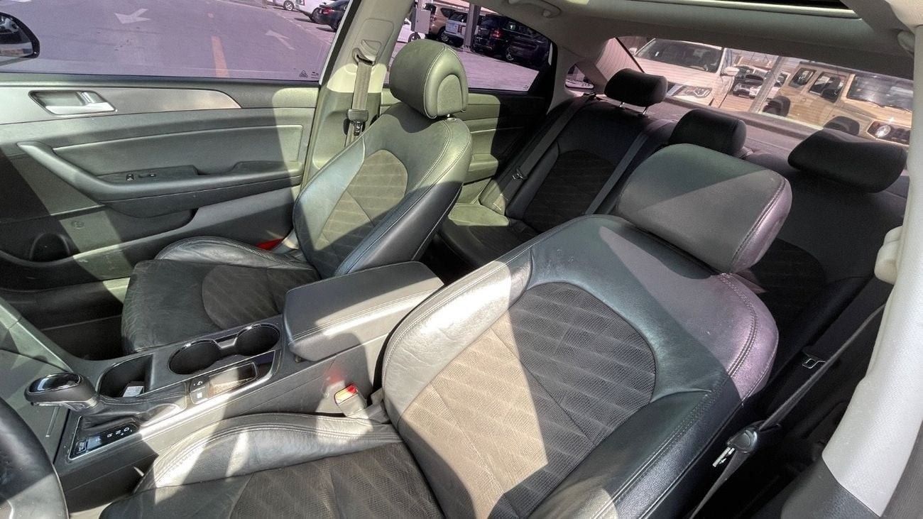 Hyundai Sonata Sport 2.0L