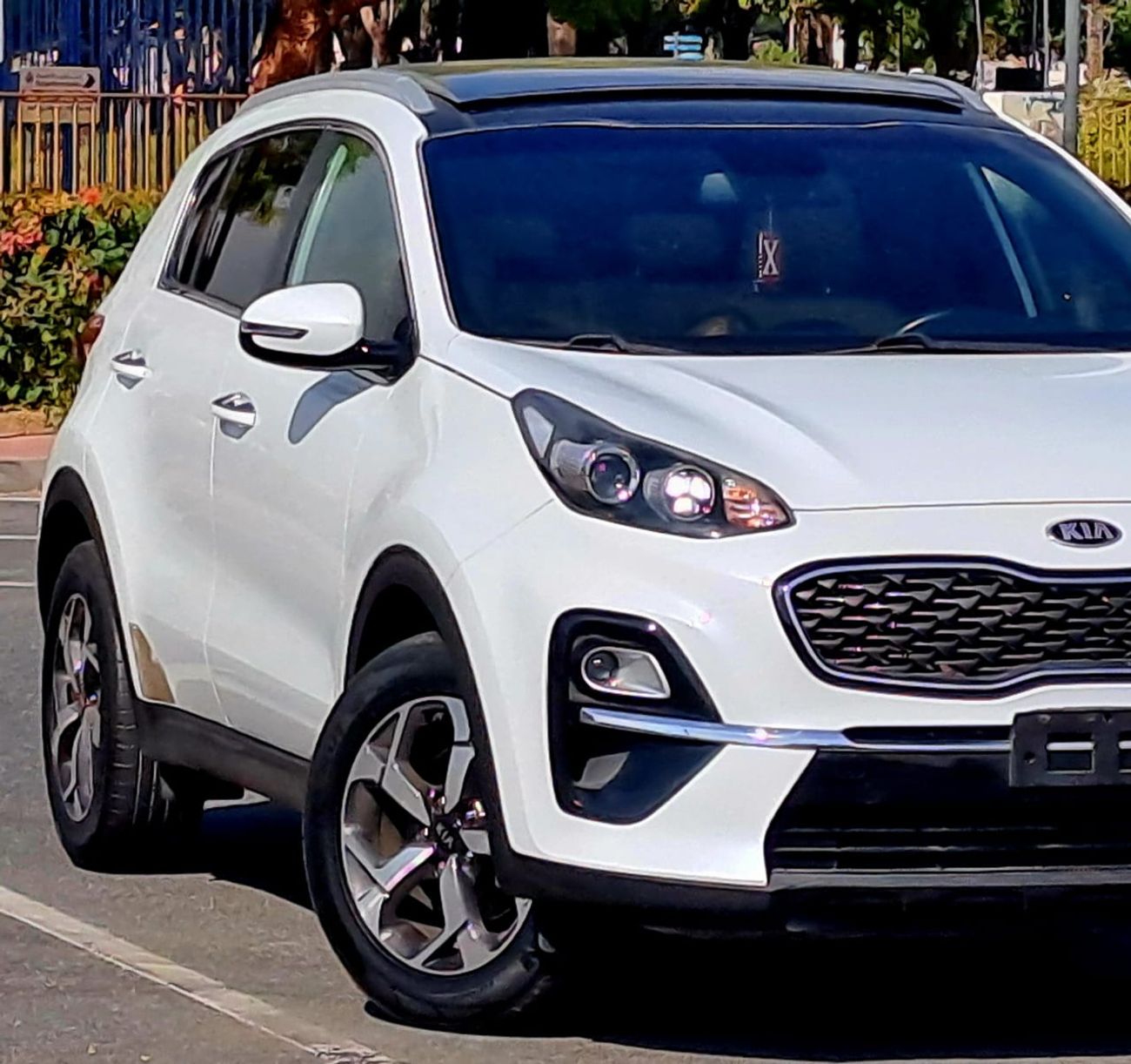 كيا سبورتيج 720-MONTHLY | GCC SPECS | 1.6L | PANORAMIC | FULL OPTION | ACCIDENT FREE