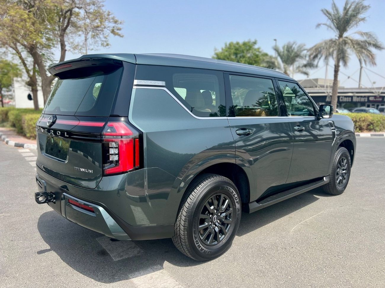 نيسان باترول SE TITANIUM