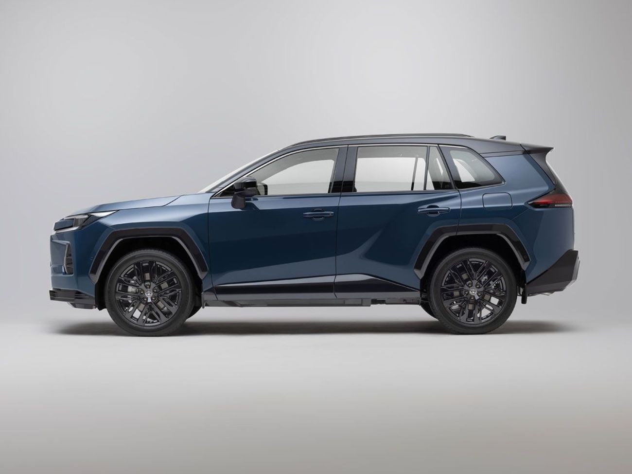 تويوتا راف ٤ Toyota RAV4 XSE 4X4 2.5L HEV 2026